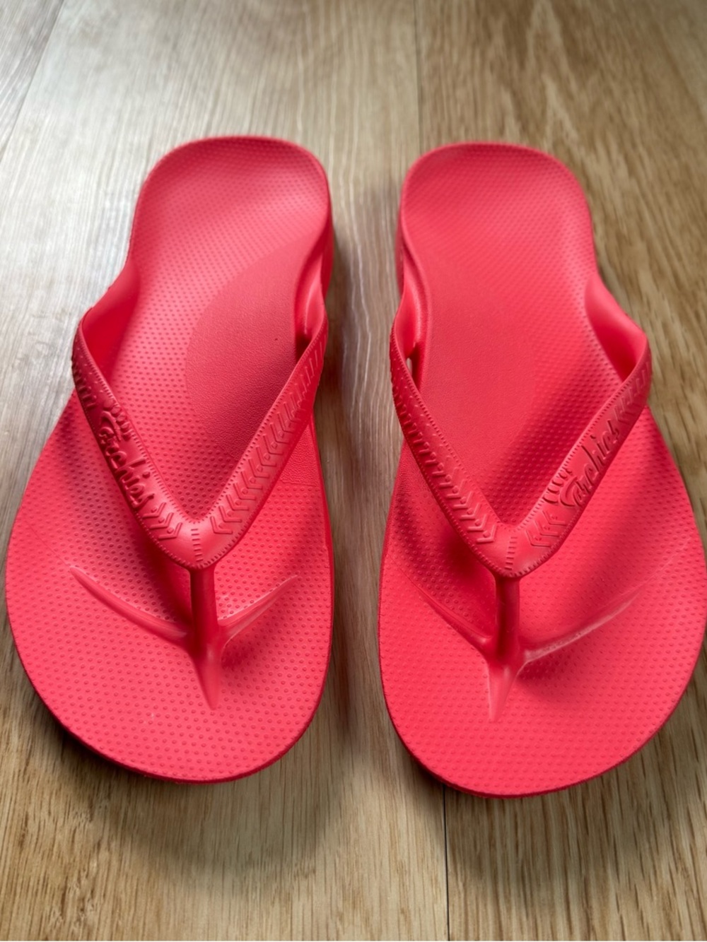 Archies Arch Support Flip Flops Coral Red Orthotic Sandals Unisex Women 7 Men 6